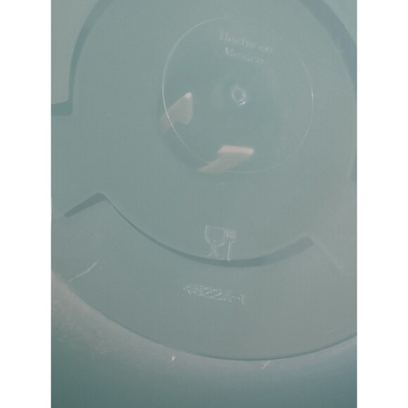 Tupperware 6 Pickle Olive Keeper Pick a Deli 4522 Round Rare Blue Color 1020 - Picture 14 of 14